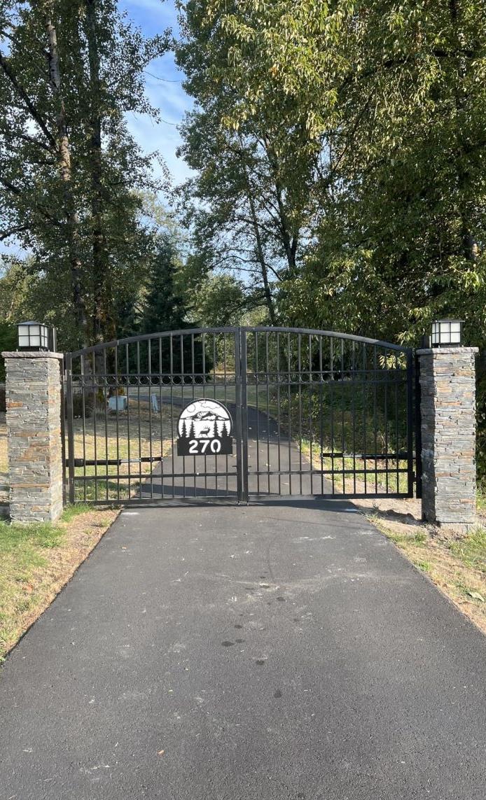 A8132 Heavy Duty Dual Swing Gate Opener in real life