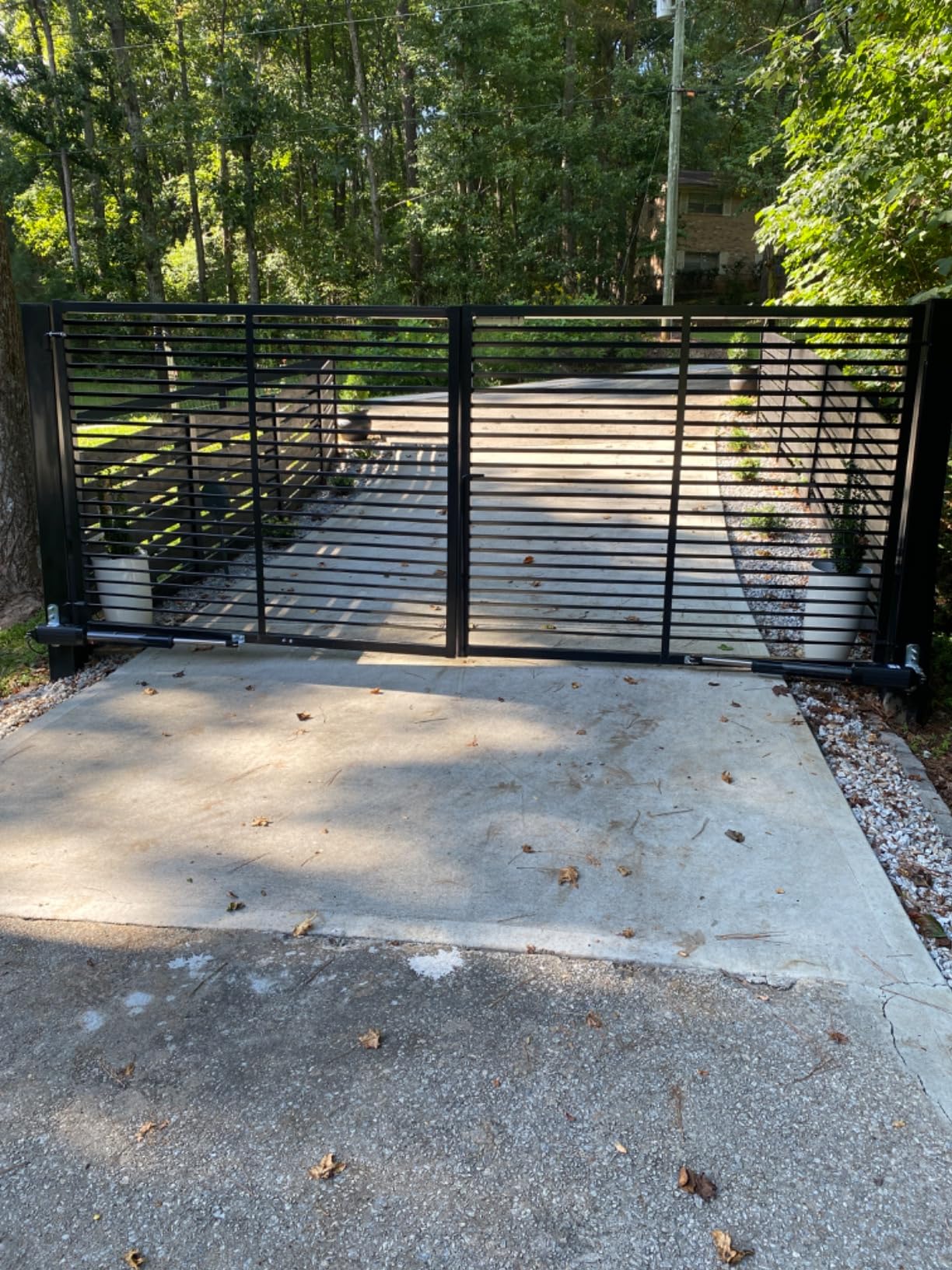 A8132 Heavy Duty Dual Swing Gate Opener in real life