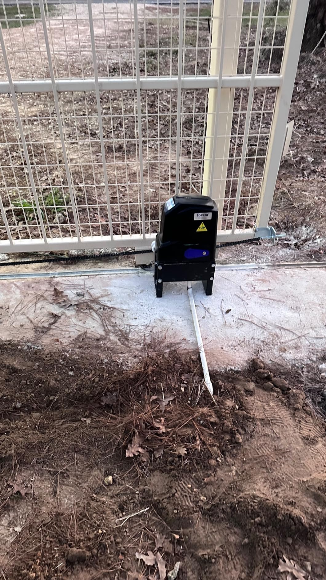 CF800 Fast Sliding Gate Opener in real life