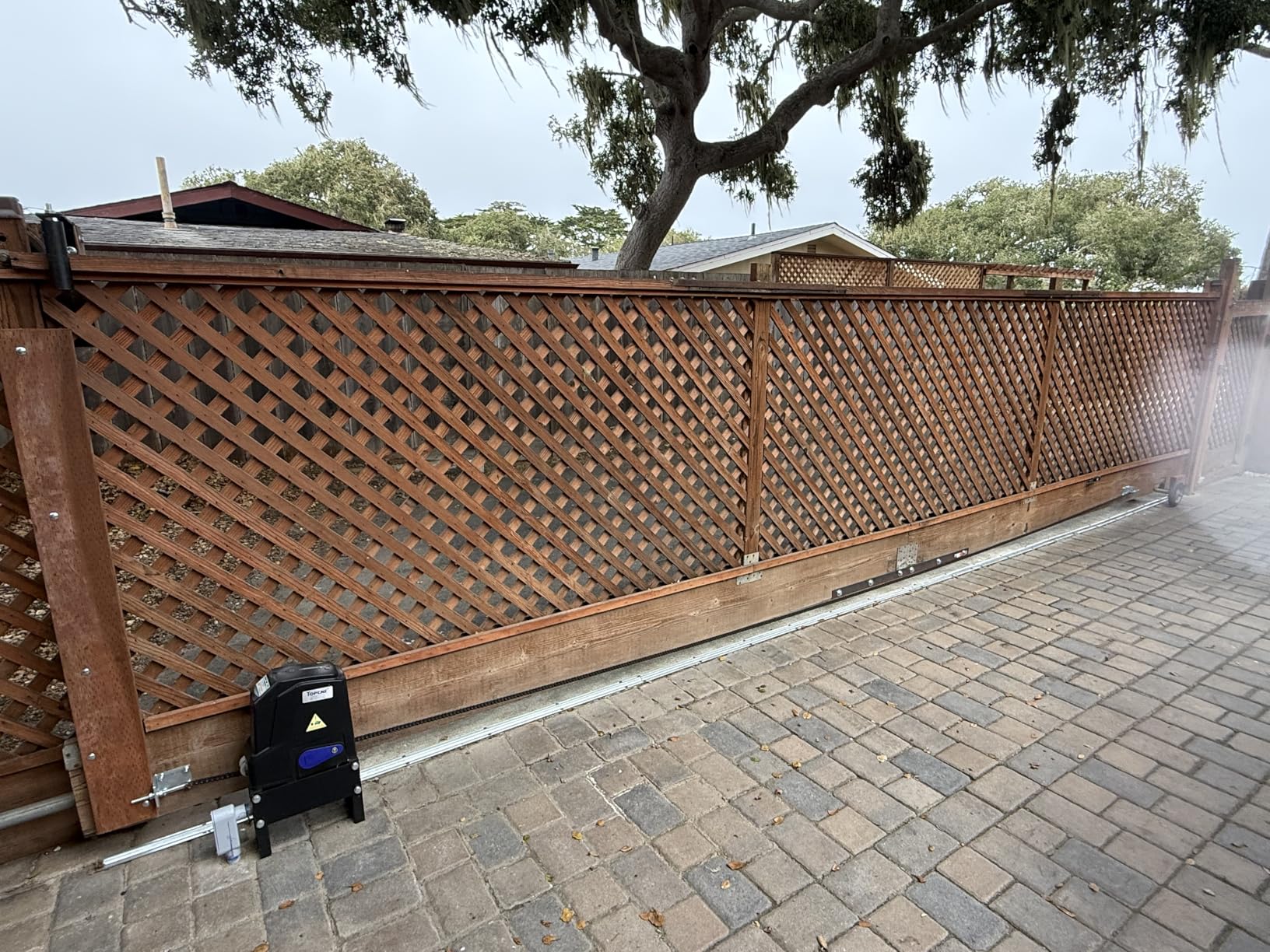 CF800 Fast Sliding Gate Opener in real life