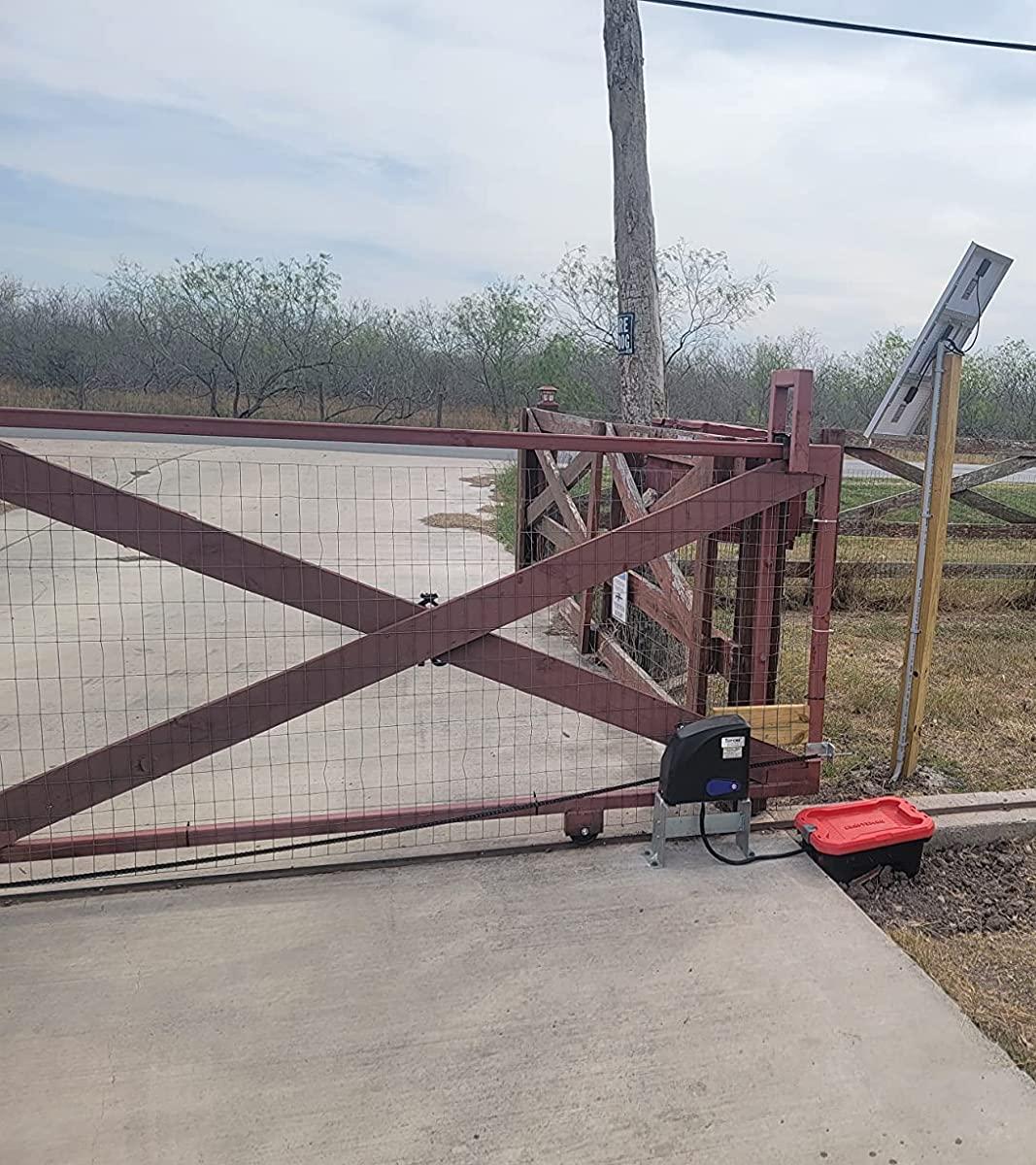 DKC500S Solar Powered Sliding Gate Opener in real life