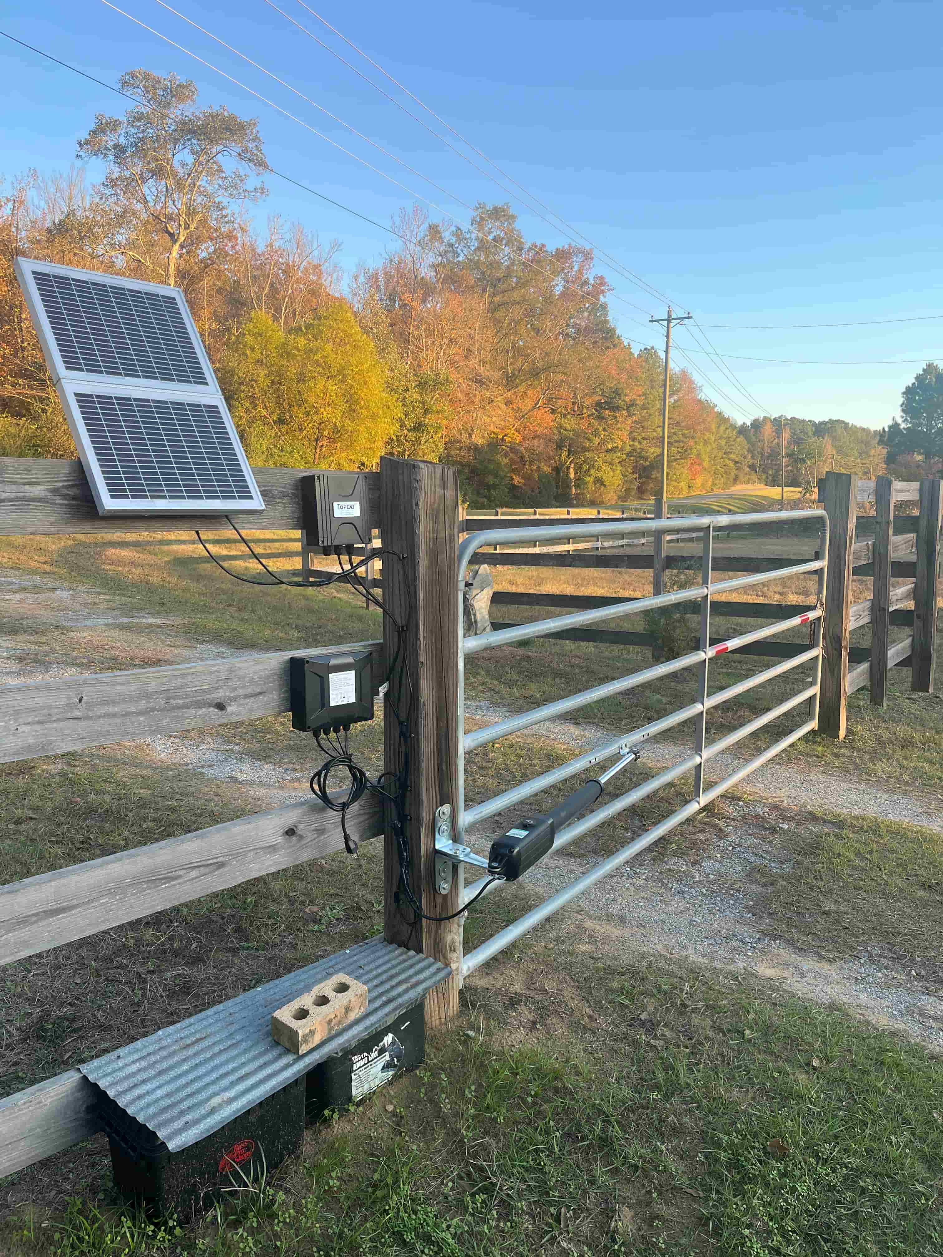 A5131 Single Swing Gate Opener in real life