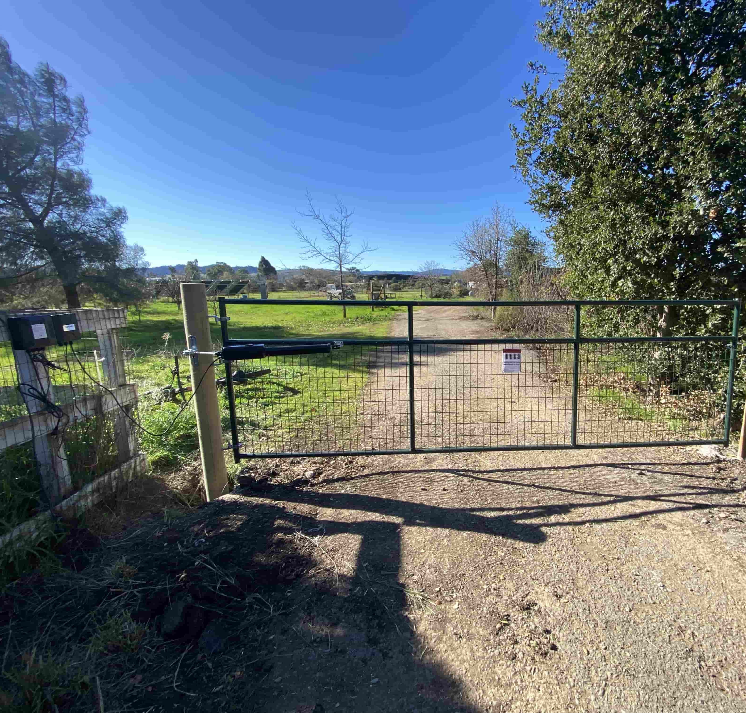 A8131 Heavy Duty Single Swing Gate Opener in real life