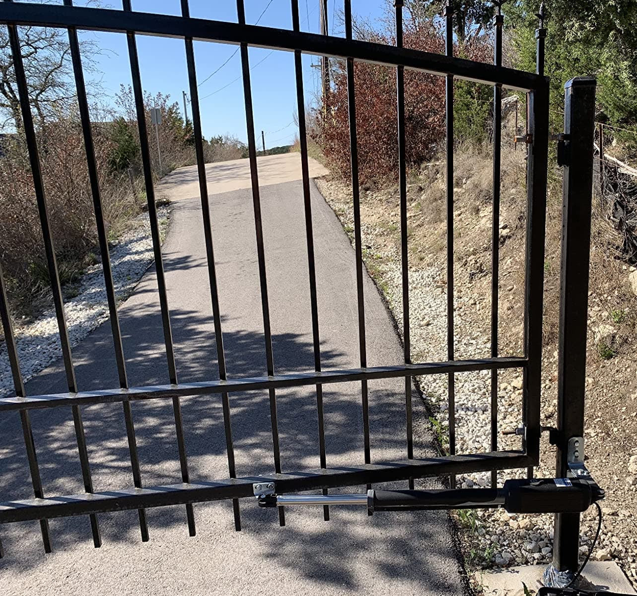 A8 Heavy Duty Single Swing Gate Opener in real life