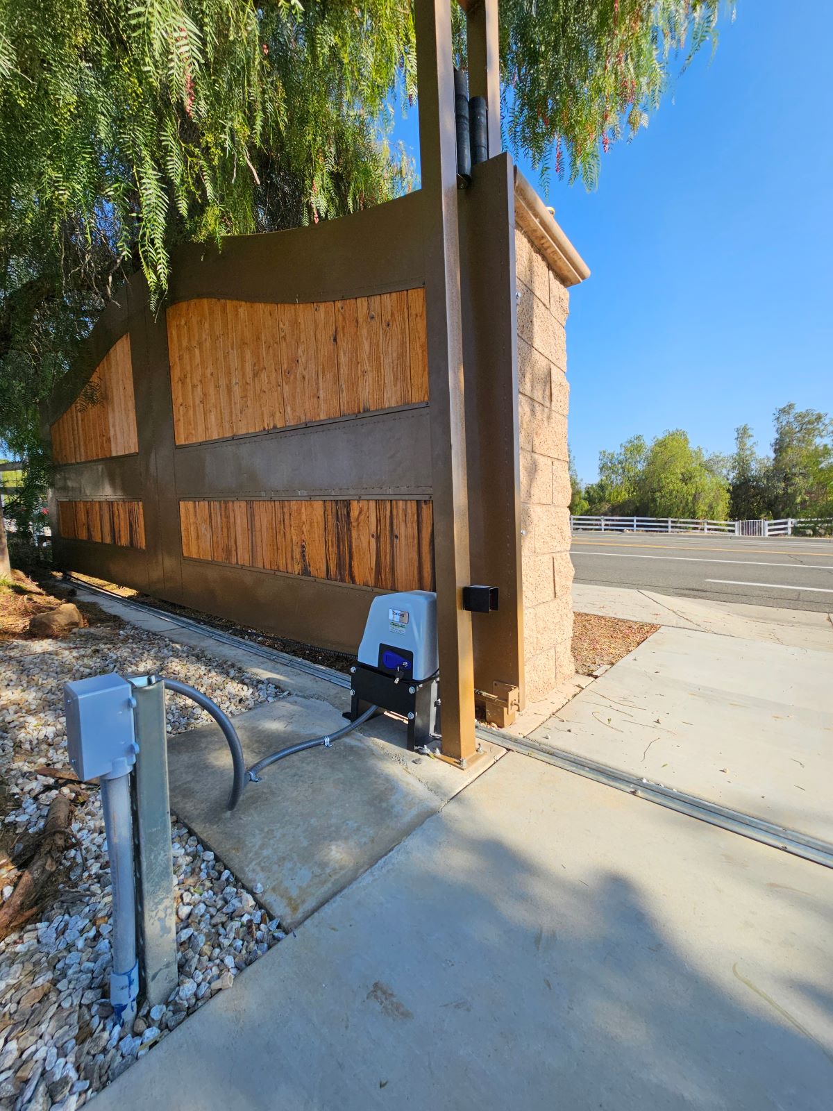 CK1100 Sliding Gate Opener in real life