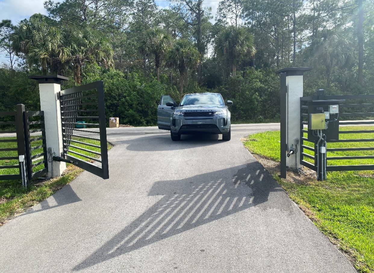 PW502 Dual Swing Gate Opener in real life