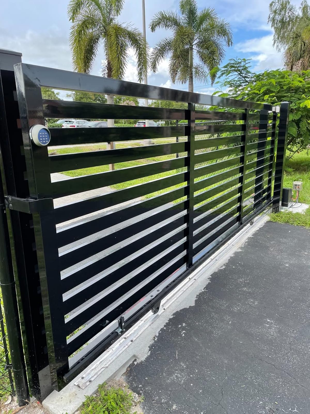 TKP3 Wireless Keypad for Gate Opener in real life