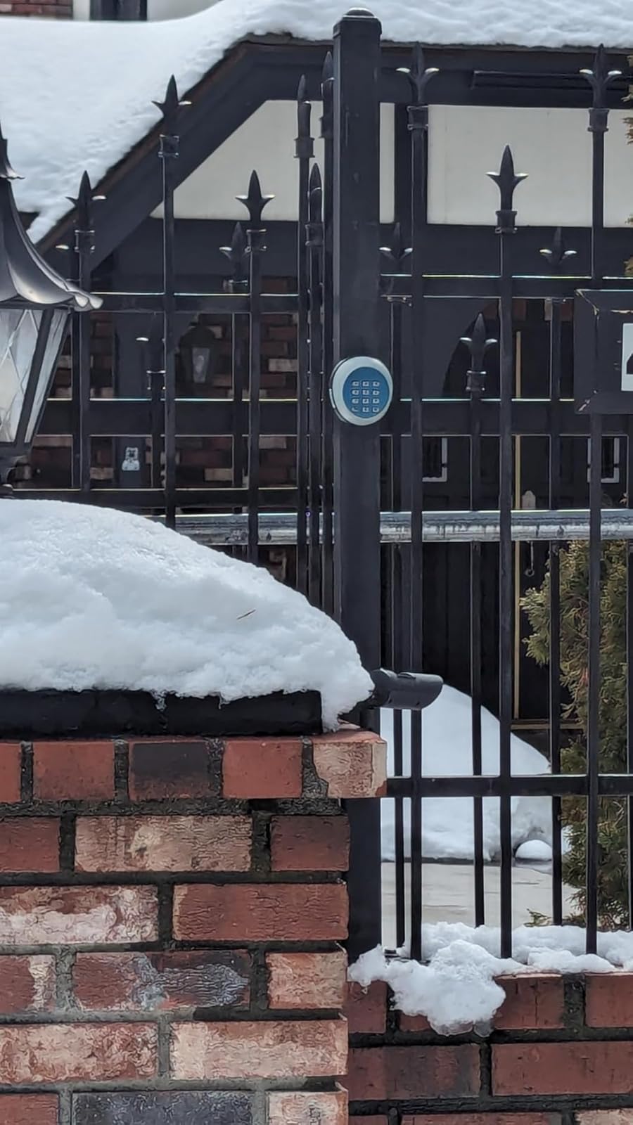 TKP3 Wireless Keypad for Gate Opener in real life